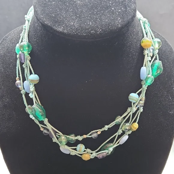 Elegant Green and Blue Beaded Necklace Lot Of 6 - Picture 12 of 14